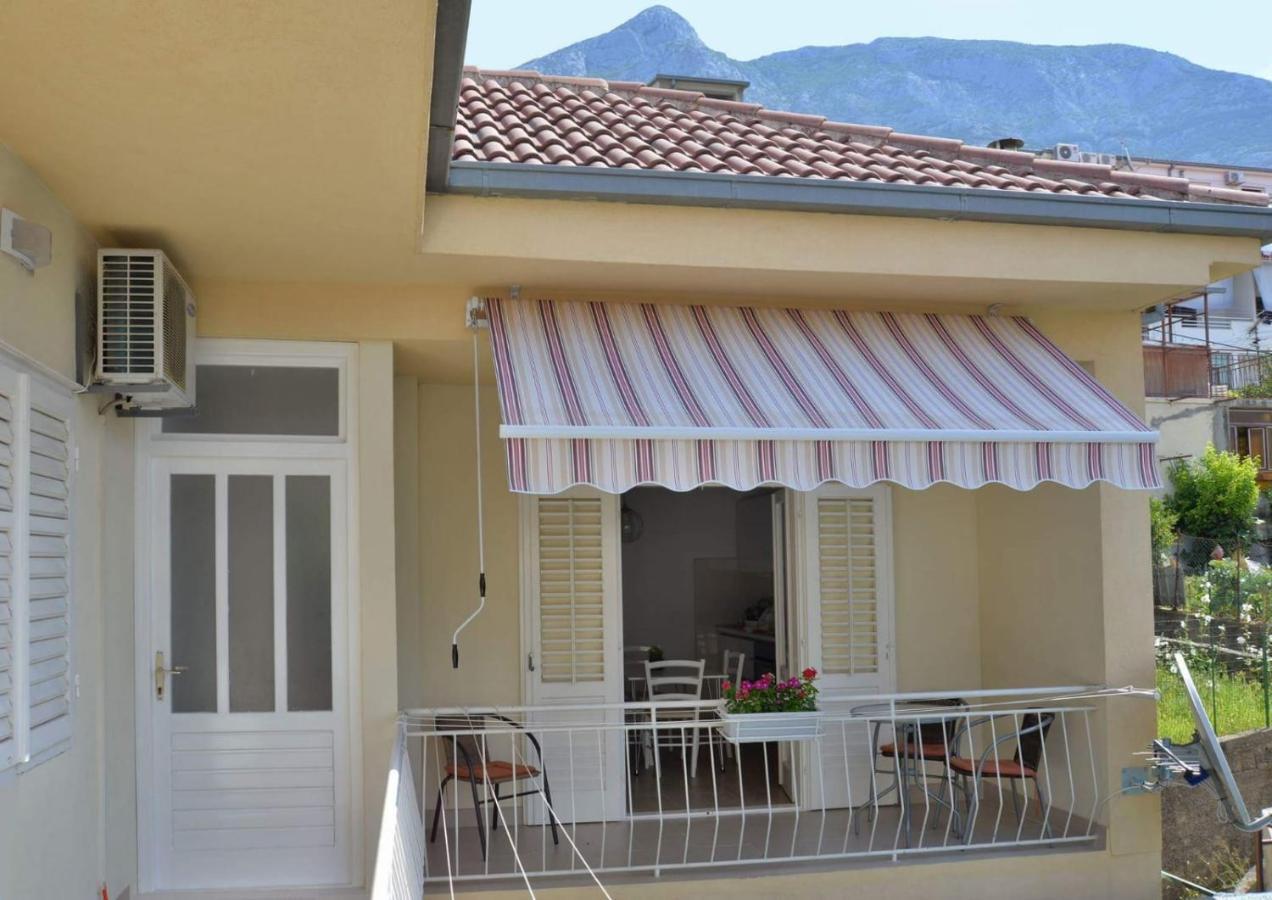 Apartment Jelena *